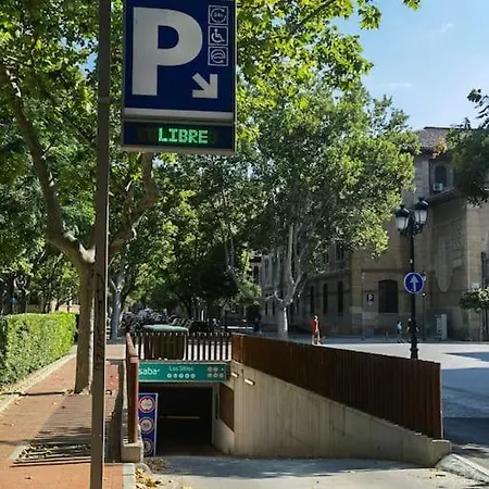 Zentro Urrea *