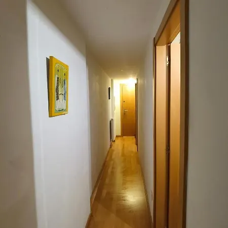 Zentro Urrea Apartment *